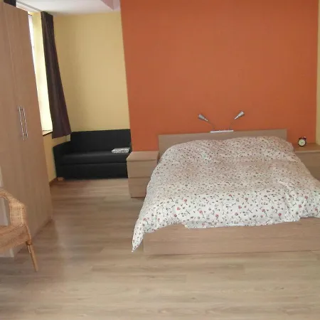 Luxury Holiday In Rohl Eifel With Fenced Garden
